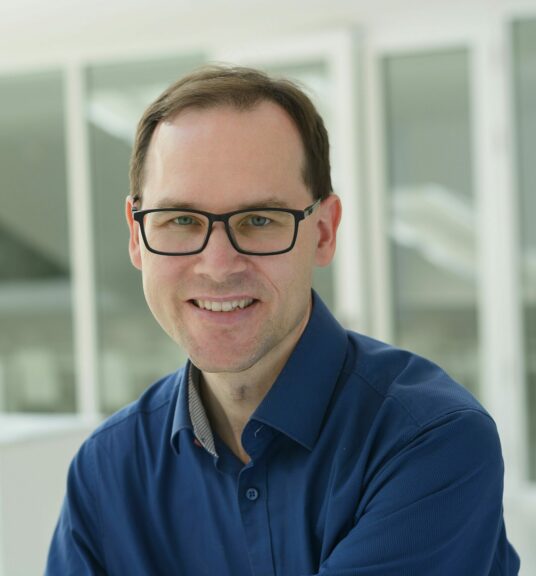 Prof. Dr. Florian Marquardt